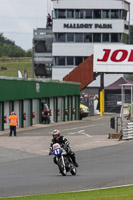 Vintage-motorcycle-club;eventdigitalimages;mallory-park;mallory-park-trackday-photographs;no-limits-trackdays;peter-wileman-photography;trackday-digital-images;trackday-photos;vmcc-festival-1000-bikes-photographs